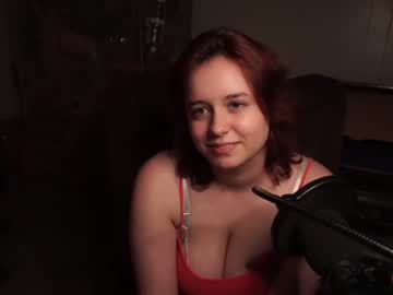 girl Chaturbat Sex Cams with cutiepuss