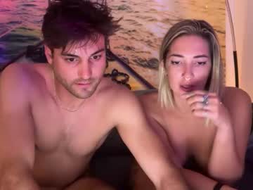 couple Chaturbat Sex Cams with ashtonbutcher