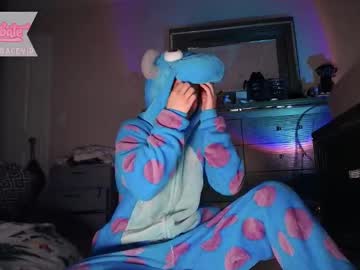 girl Chaturbat Sex Cams with scarlettgracevip