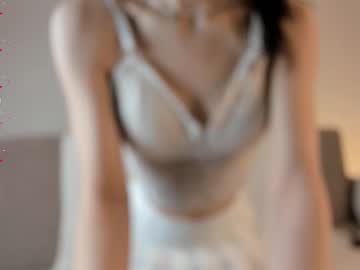 girl Chaturbat Sex Cams with elwynagreaves