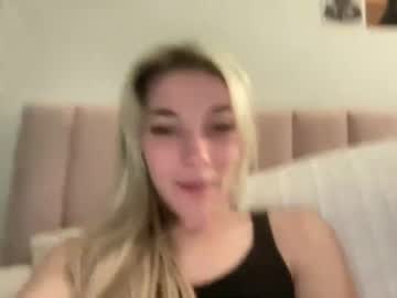 girl Chaturbat Sex Cams with bee_my_passion