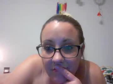 girl Chaturbat Sex Cams with lexiskyy06