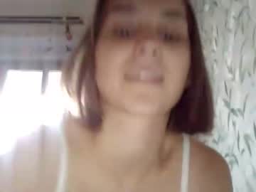 girl Chaturbat Sex Cams with ariella_dreams