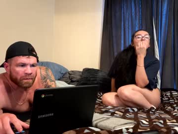 couple Chaturbat Sex Cams with daddydiggler41