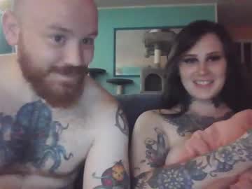 couple Chaturbat Sex Cams with naughtynerds69