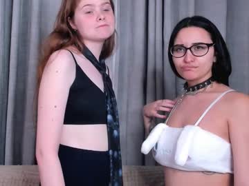 couple Chaturbat Sex Cams with earleneclarkston