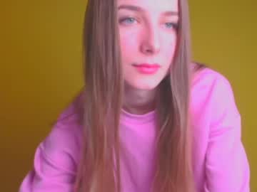 girl Chaturbat Sex Cams with milly_liss