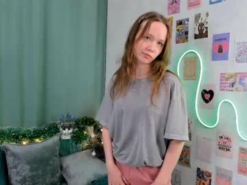 girl Chaturbat Sex Cams with blondyhayes