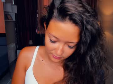 girl Chaturbat Sex Cams with leilahalo