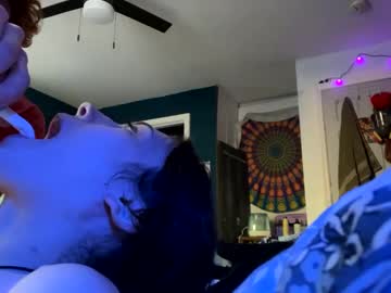 couple Chaturbat Sex Cams with halien695
