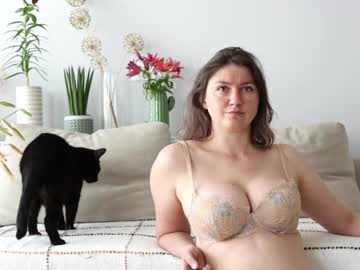 girl Chaturbat Sex Cams with taralanes