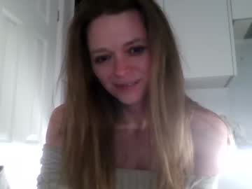 girl Chaturbat Sex Cams with pixiehole4u