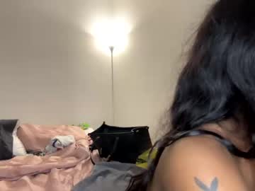 girl Chaturbat Sex Cams with petitqueen